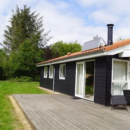 Dom wakacyjny Rikus - 300m From The Sea In Se Jutland By Interhome Odder